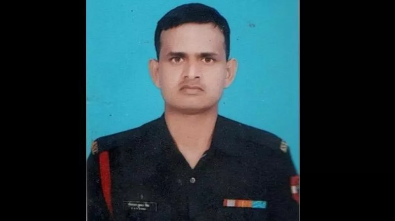 Indian Army Naik Ravi Ranjan Kumar Singh Martyred In Pak Firing - Sakshi