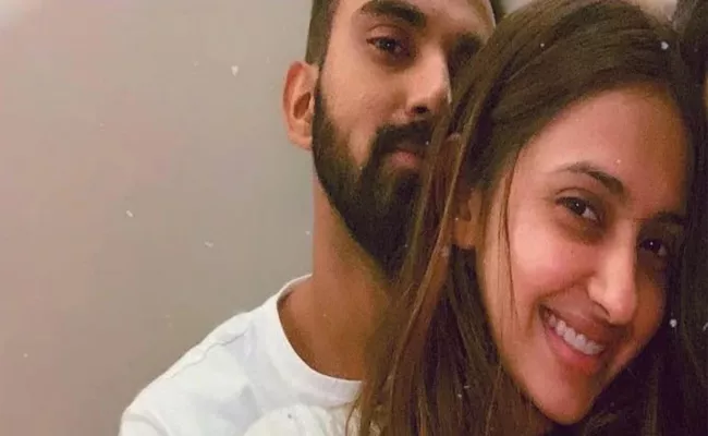 KL Rahul Responds On Link Up With Akansha Ranjan - Sakshi