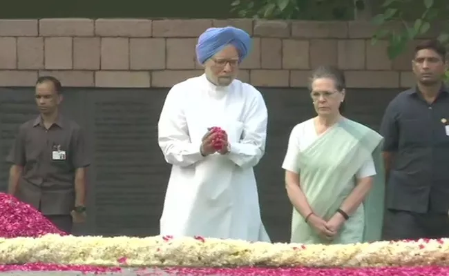 Prime Minister Narendra Modi Pays Tribute To Rajiv Gandhi - Sakshi