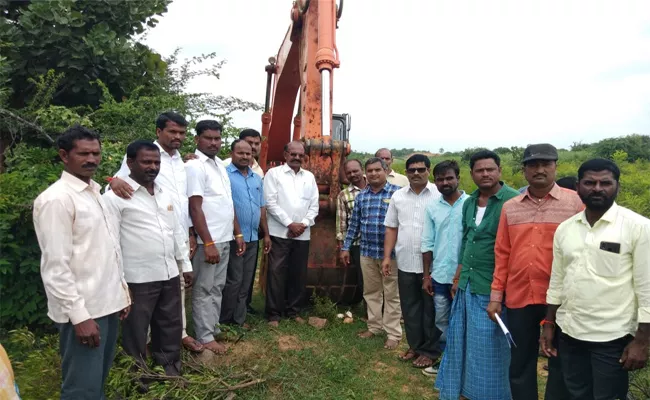 Rehabilitation Work Start For Udandapur Village In Mahabubnagar  - Sakshi