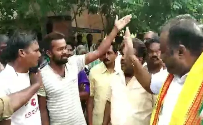 Penumudi Pallepalem People Fires On Repalle TDP MLA Anagani Satya Prasad - Sakshi