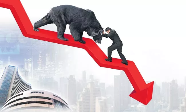 Sensex ends 587 points lower amid weak global cues - Sakshi