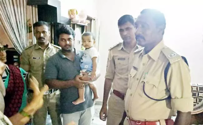 Fire Fighters Save Boy Locked In House Anakapalle - Sakshi