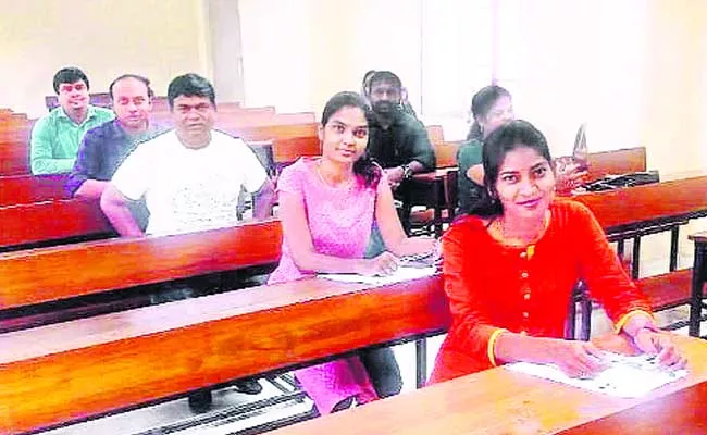 Armoor MLA Jeevan Reddy Writes LLM Exam In KU - Sakshi