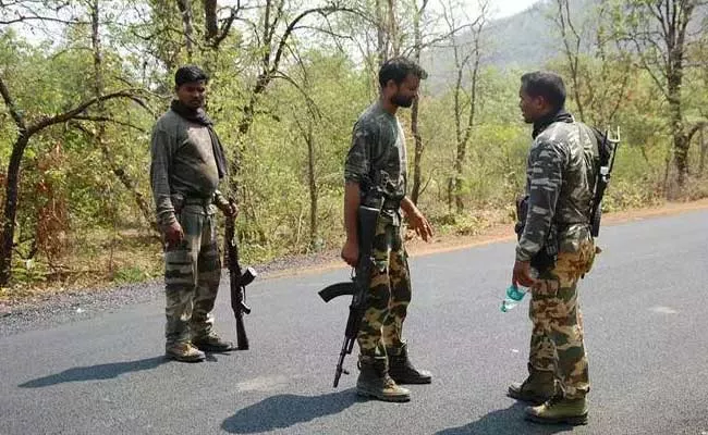 Encounter In Narayanpur Forest Area - Sakshi