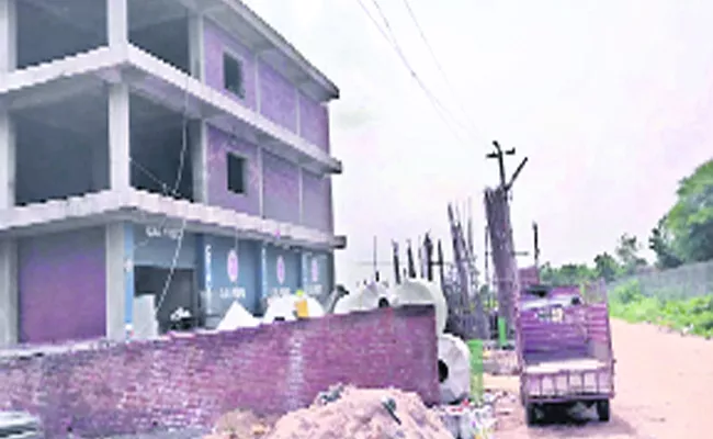 Land Occupation And Illegal Construction In Medak District - Sakshi