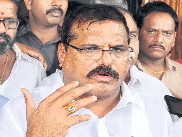 Botsa Satyanarayana Comments On Amaravati - Sakshi