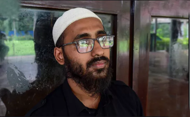 Bangladesh Journalist Recounts Horror At Madrasas - Sakshi