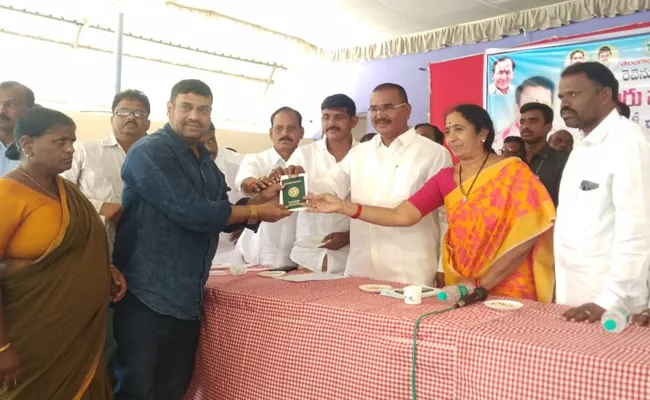 Niranjan Reddy Speech In Devarakadra At Mahabubnagar - Sakshi