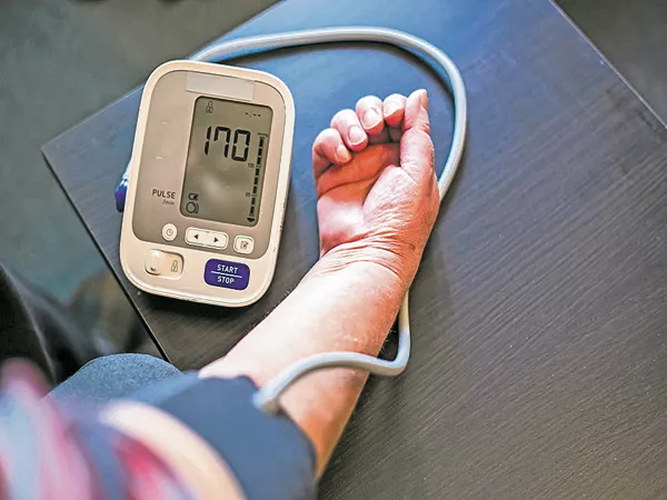 More than 20 billion high blood pressure victims across the country - Sakshi