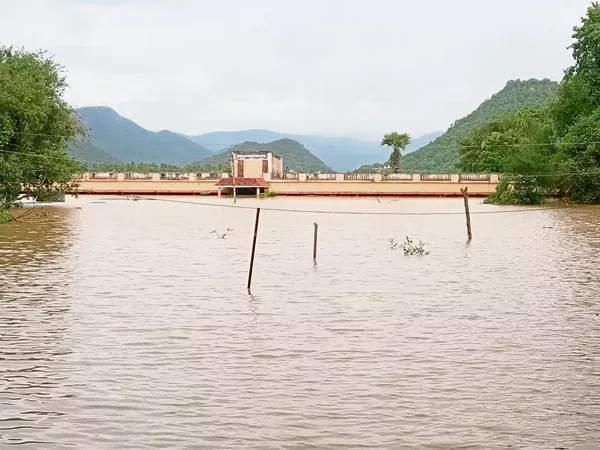 Danger Bells With Godavari Flood Flow - Sakshi