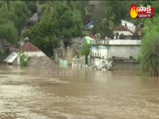 Flood causes huge damage to crops