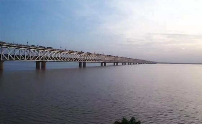 Godavari Overflow In Telangana - Sakshi