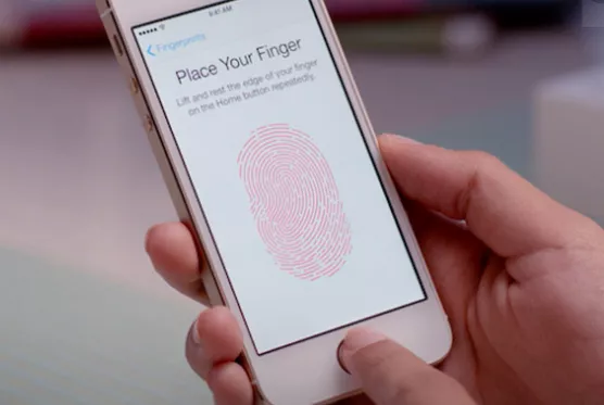 Apple Might Reintroduce Touch ID - Sakshi