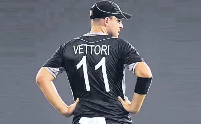 NZC Retires Daniel Vettori Jersey - Sakshi