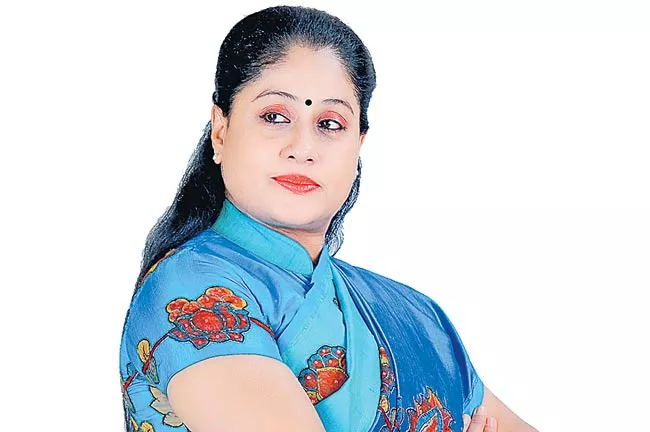 Vijayashanthi Role In Sarileru Neekevvaru - Sakshi