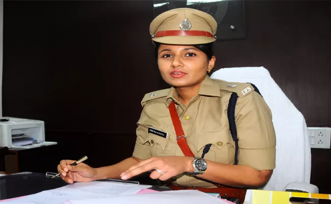 Deepika Patil Take Charge As ASP In Kurnool - Sakshi