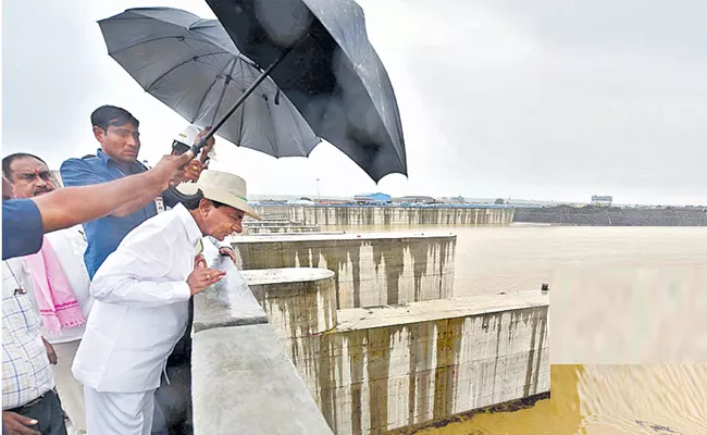 KCR Inspects Kaleshwaram Project And Also Visit Dharmapuri - Sakshi