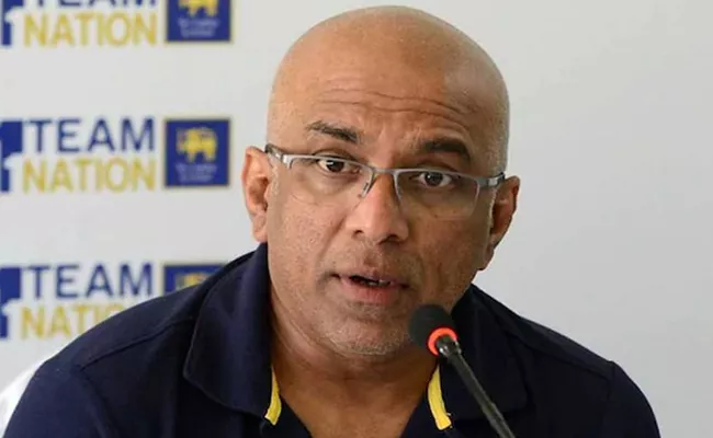 Sri Lanka Suspend Coach Chandika Hathurusingha - Sakshi