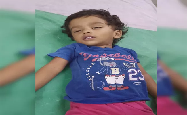 Child Dies After Taking Albendazole Tablet In KRN Valasa Vizianagaram - Sakshi