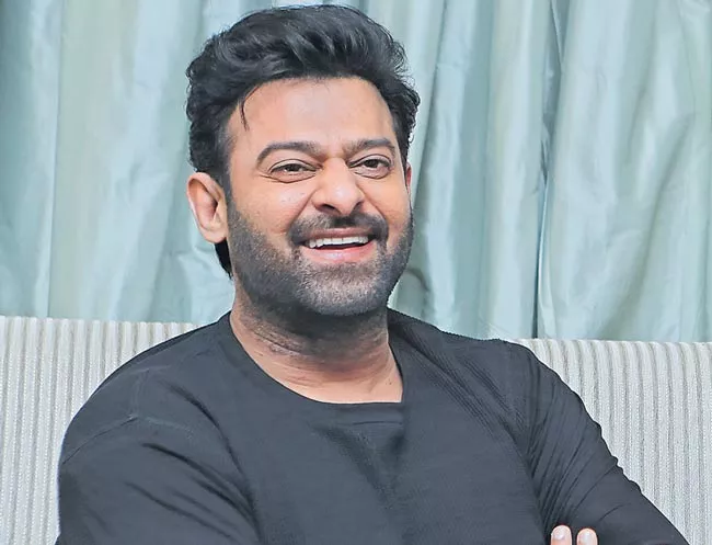 Prabhas reacts on lip-lock moments in Saaho movie - Sakshi