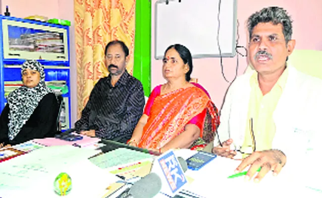 General Hospitals Held Awareness Program On Seasonal Diseases In Mahabubnagar - Sakshi