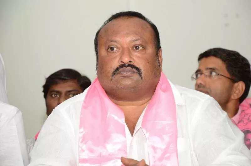 Gangula Kamalakar Says Karimnagar IT Tower Will Complete By Dasara - Sakshi