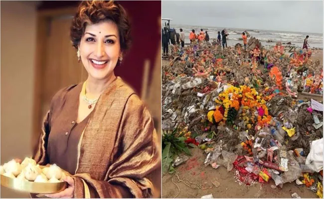 Sonali Bendre shares pic of pollution caused by Ganpati Visarjan at Juhu beach - Sakshi