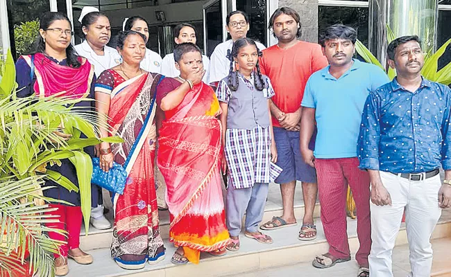 Missing women found after twelve years - Sakshi