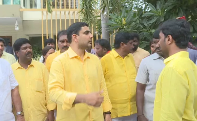 TDP Leaders Over Action At Chandrababu Naidu Home - Sakshi