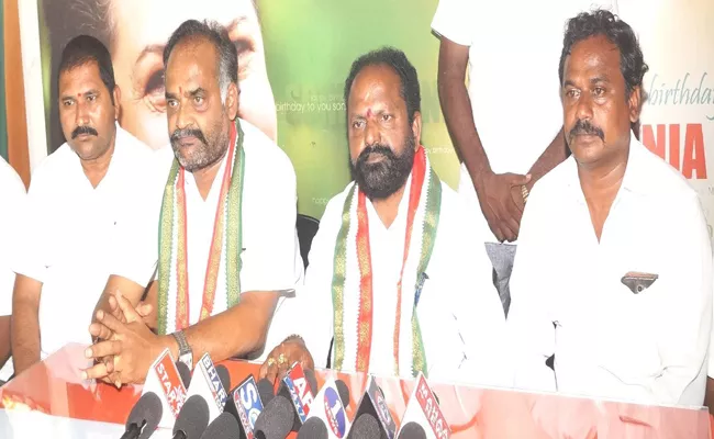 Ramreddy Damodar Reddy Slams TRS In Nalgonda - Sakshi