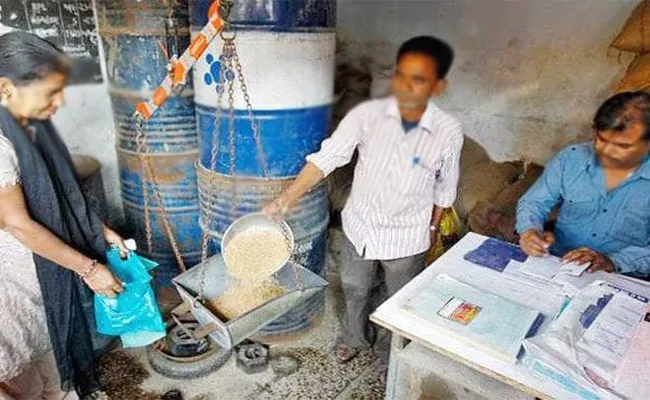 Ration Dealers Have No Chance To Recycling Ration Rice At Srikakulam - Sakshi