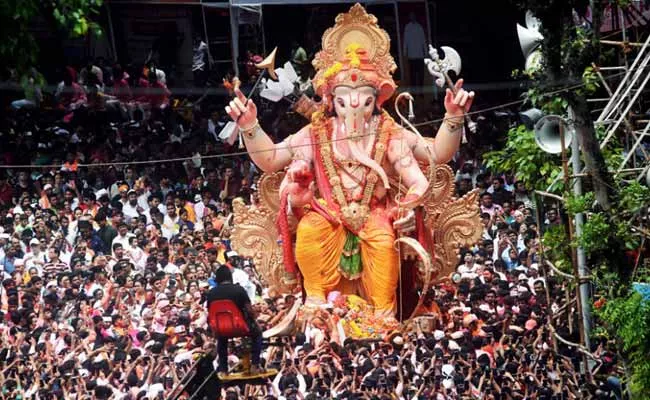 Ganesh Immersion Procession: At least 28 dead - Sakshi