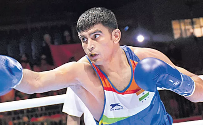 Manish Kaushik advances to second round with dominating win  - Sakshi