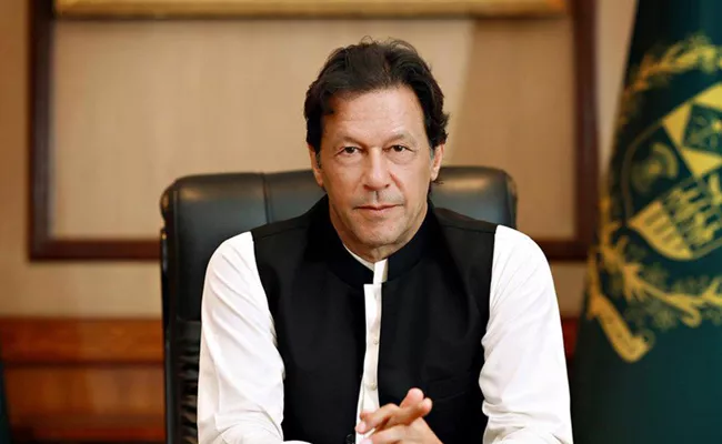 Pakistan PM Imran Khan hits out at India over curbs in Kashmir - Sakshi