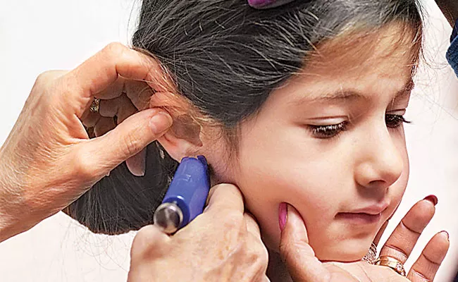 Be Careful With No Infection During Ear Piercing - Sakshi