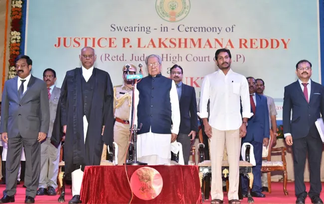 Justice Laxman Reddy Take Oath As Andhra Pradesh LokaYukta - Sakshi