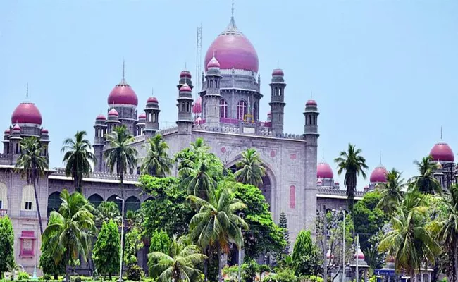 High Court Directed The TRS Government About Erramanzil Palace - Sakshi