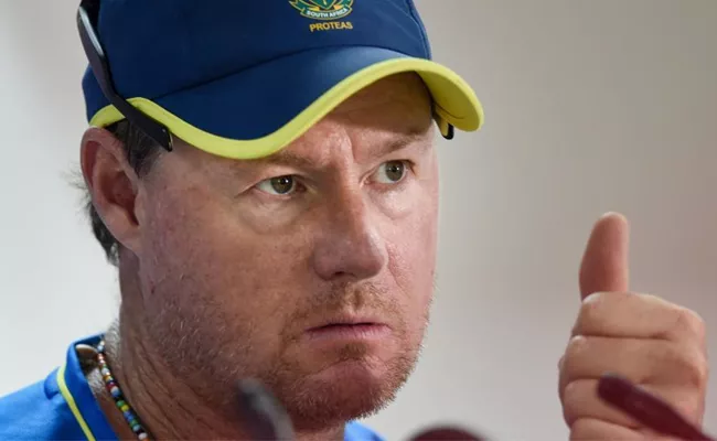 Dont See Many Who Bowl At 150 Kmph Klusener On Saini - Sakshi