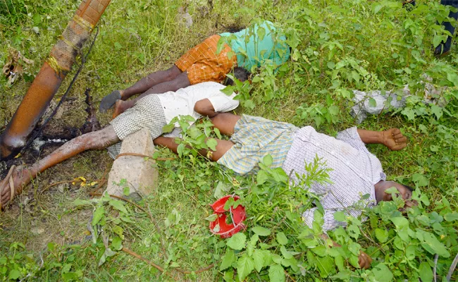 Farmers Died Due To Electrocution In Machareddy At Kamareddy - Sakshi