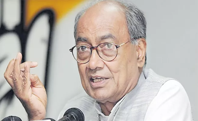 People Wearing Saffron Committing Rapes Says Digvijaya Singh - Sakshi