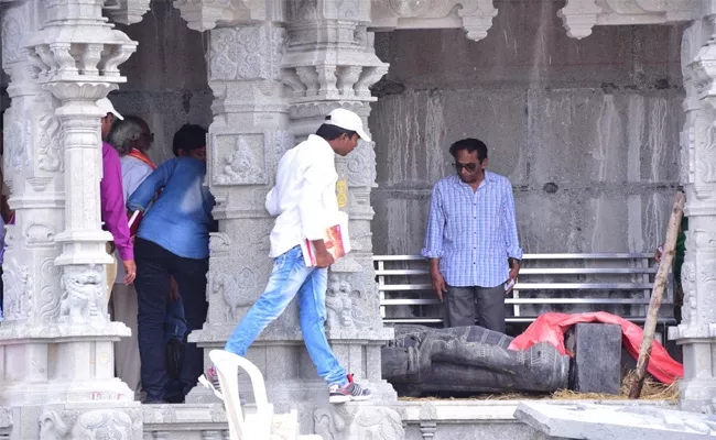 YTDA Chairman Kishan Rao Inspected the Work of Yadadri Temple - Sakshi