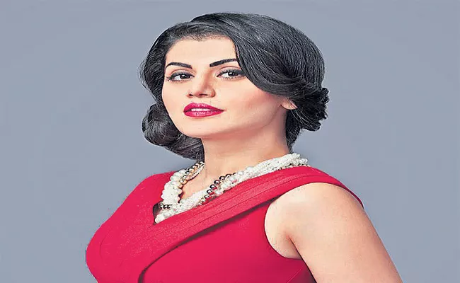 Taapsee Pannu Says I Shop Outside The Country - Sakshi