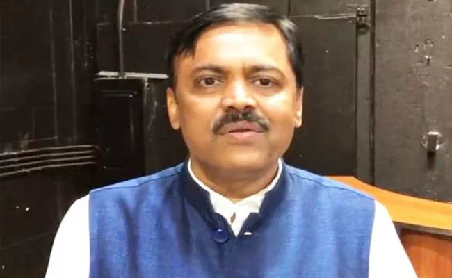 BJP MP GVL Narasimha Rao Demand To Kurnool High Court - Sakshi