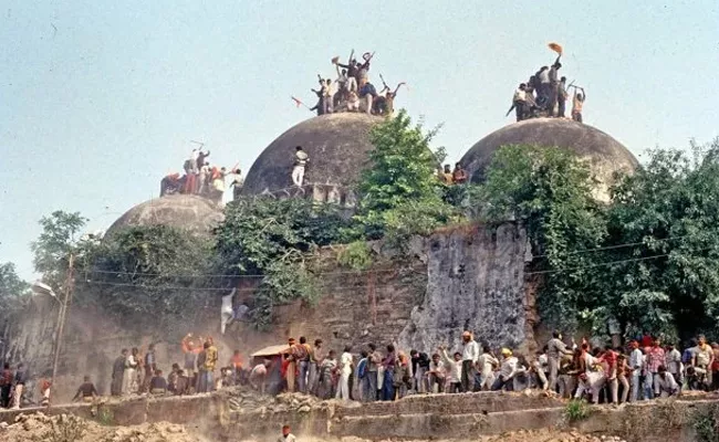 Kalyan Singh May Face Trial In Babri Masjid Demolition Case - Sakshi