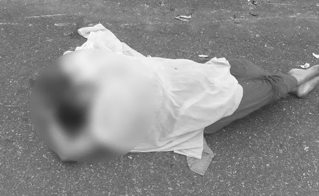 Woman Dies In Road Accident In Visakhapatnam - Sakshi