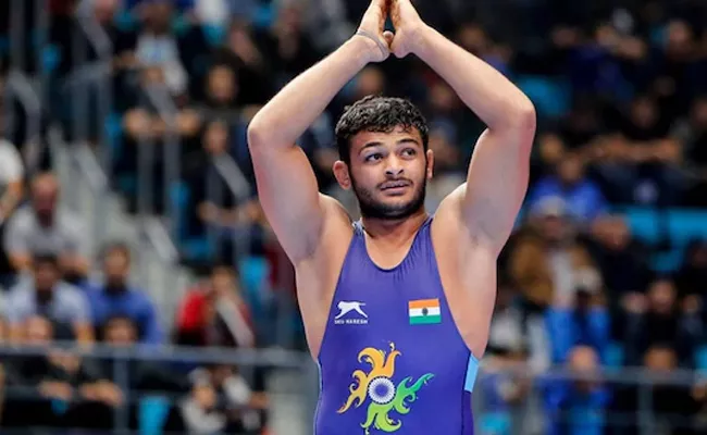 Deepak As Injury Ends Bid For World Championships Gold - Sakshi