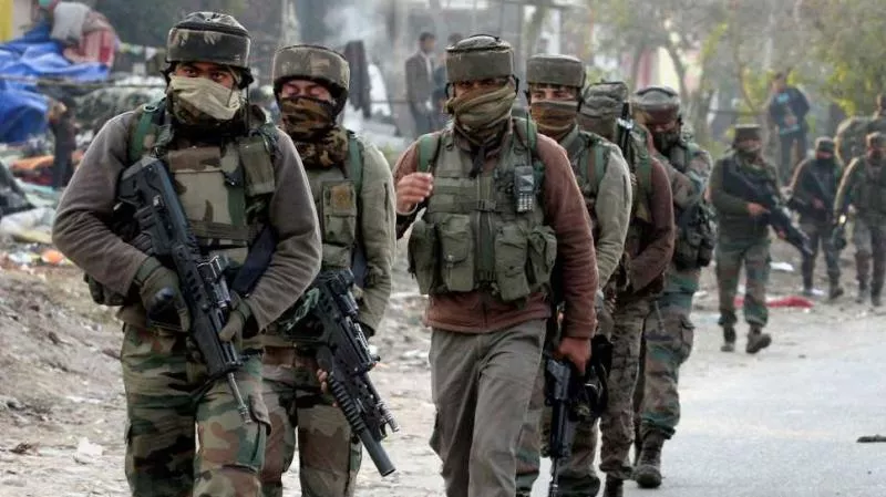 Major terror attack foiled in Jammu and Kashmir - Sakshi