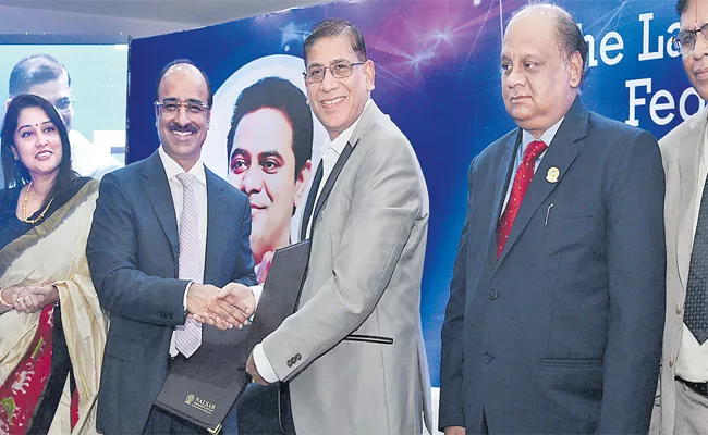 FTCCI inks pact with Nalsar University of Law to set up - Sakshi