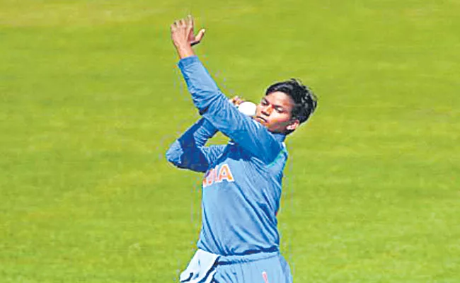  India Womens Team Beat South Africa by 11Runs - Sakshi